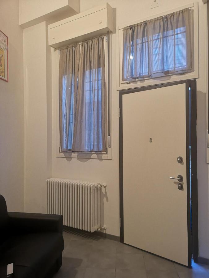 Farolfi Apartments Ranzani Bologna Bagian luar foto